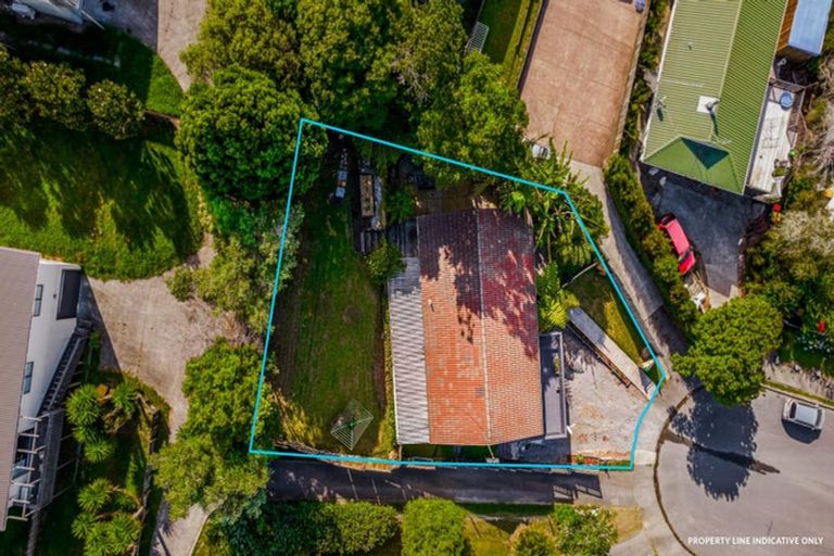 Photo of property in 15 Arde Place, Massey, Auckland, 0614