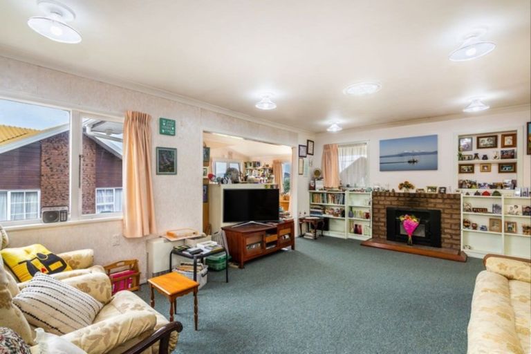 Photo of property in 1/5 Fletcher Street, Taupo, 3330