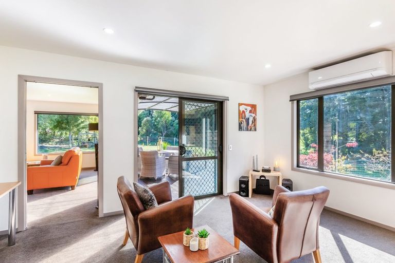 Photo of property in 176 Mapara Road, Acacia Bay, Taupo, 3385