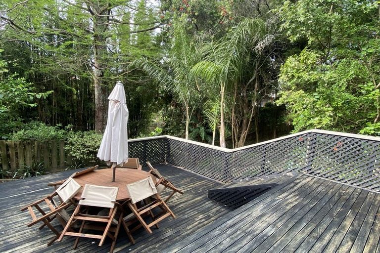 Photo of property in 12 Nereus Place, Mairangi Bay, Auckland, 0630