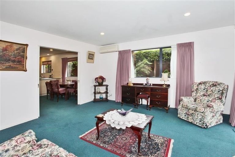 Photo of property in 8 Octavius Lane, Sockburn, Christchurch, 8042