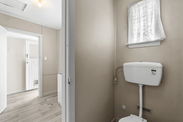 Photo of property in 140 Gilberthorpes Road, Hei Hei, Christchurch, 8042