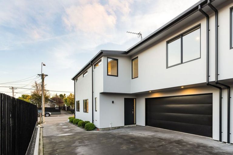 Photo of property in 1/214 Barrington Street, Somerfield, Christchurch, 8024