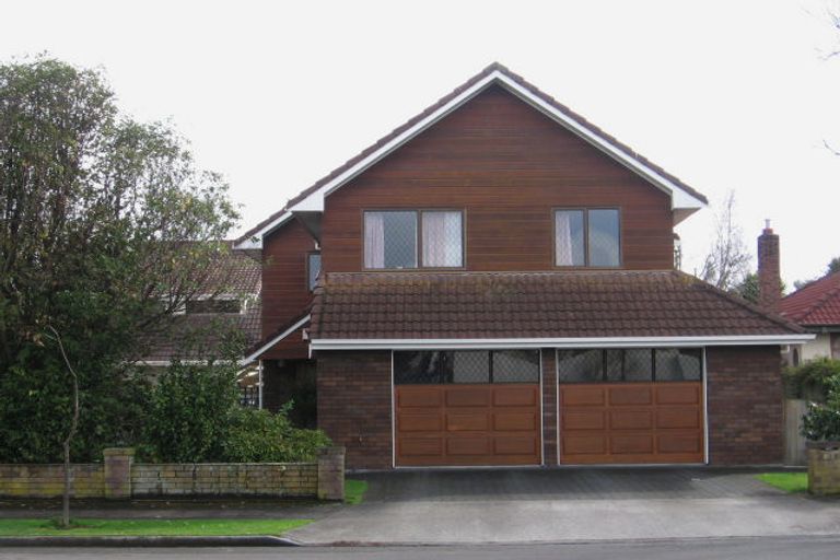 Photo of property in 209 Park Road, Hokowhitu, Palmerston North, 4410