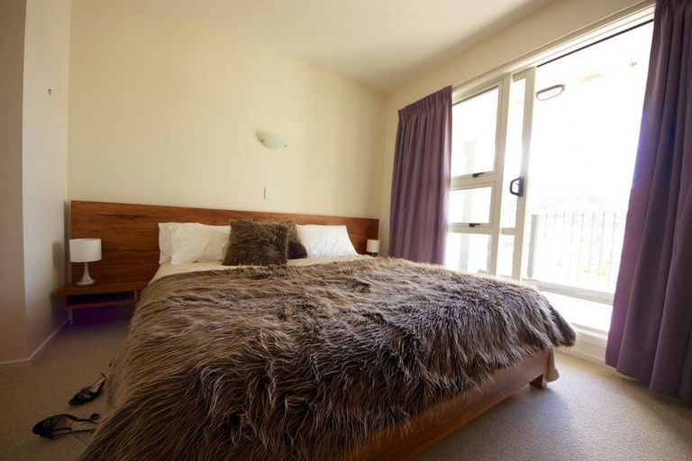 Photo of property in Stadium Garden Flats, 503/107 Thorndon Quay, Pipitea, Wellington, 6011