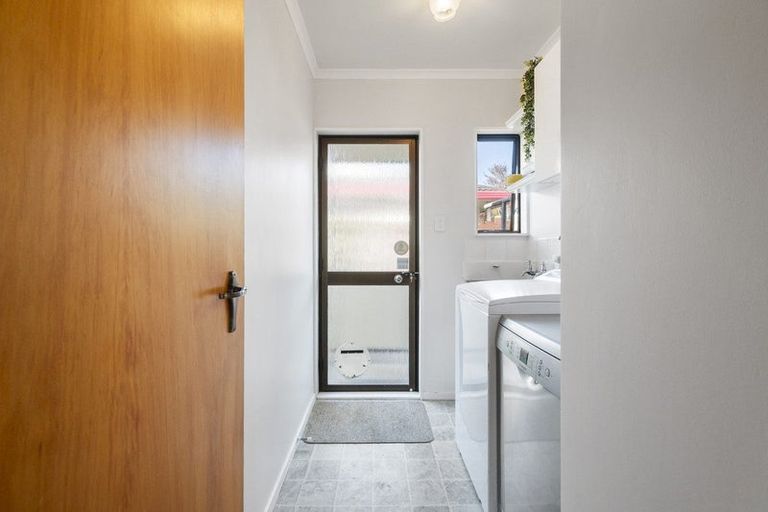 Photo of property in 55b Chatsworth Place, Highbury, Palmerston North, 4412