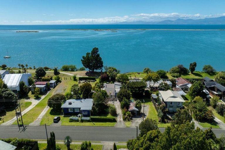 Photo of property in 105 Trewavas Street, Motueka, 7120