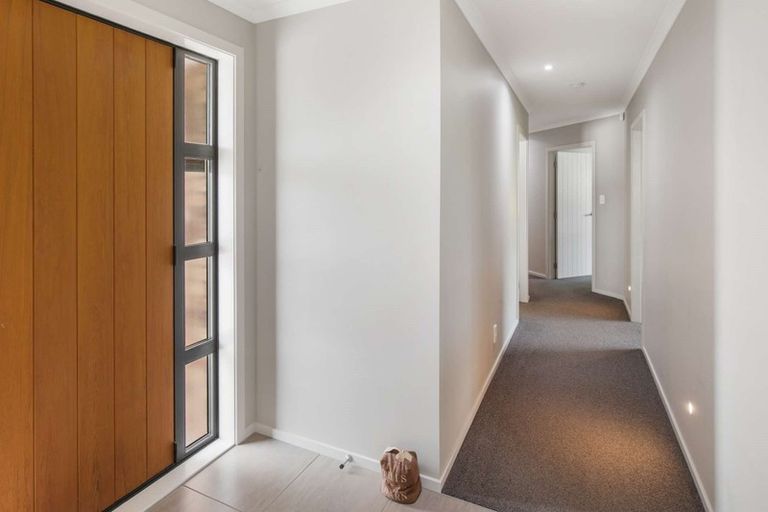 Photo of property in 7 Levi Place, Kelvin Grove, Palmerston North, 4414