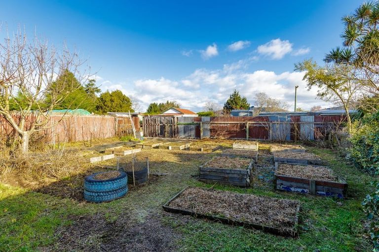 Photo of property in 19 Holmes Street, Waimate, 7924