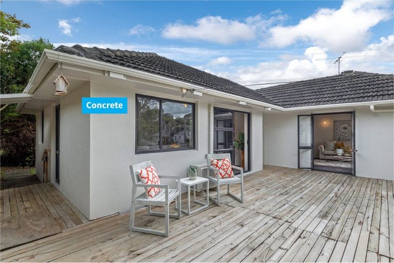 Photo of property in 1/24 Richards Avenue, Forrest Hill, Auckland, 0620