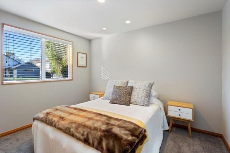 Photo of property in 2/69 Watford Street, Strowan, Christchurch, 8052