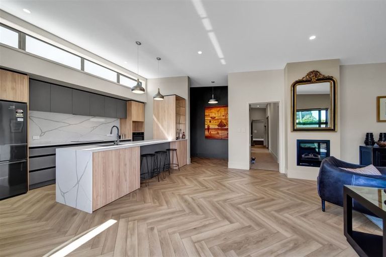 Photo of property in 52 Buller Street, New Plymouth, 4312