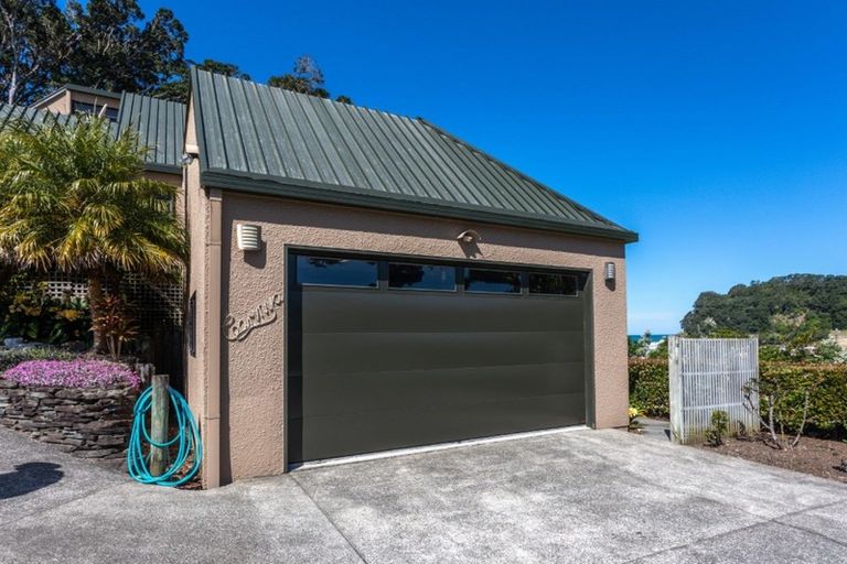 Photo of property in 118 Bambury Place, Onemana, Whangamata, 3691
