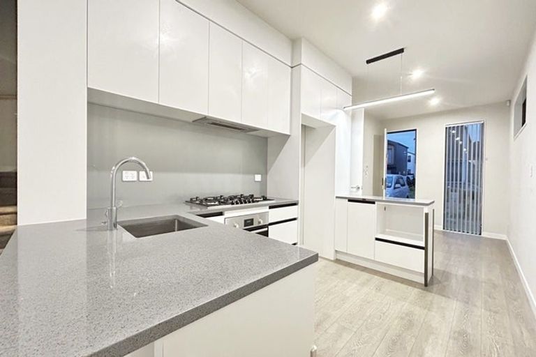 Photo of property in 24 Porowha Road, Westgate, Auckland, 0814