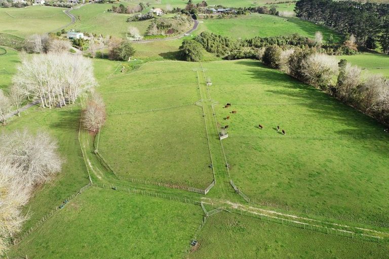 Photo of property in 639b Runciman Road, Runciman, Drury, 2578