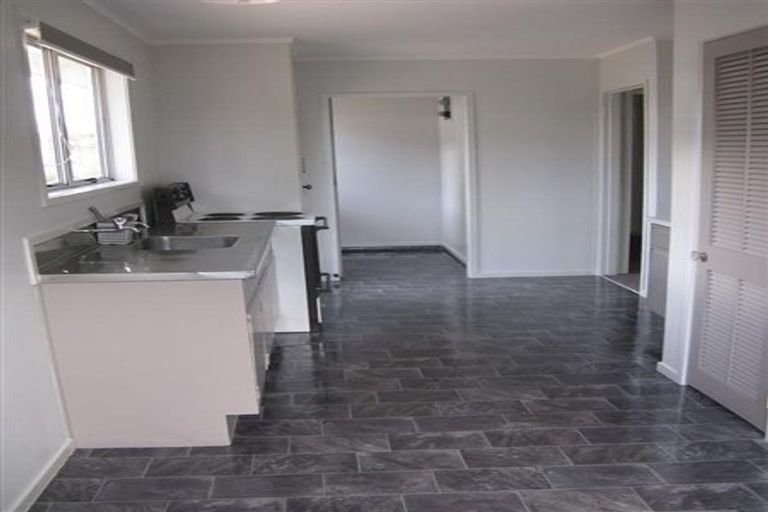 Photo of property in 16a Matthew Place, Kawaha Point, Rotorua, 3010