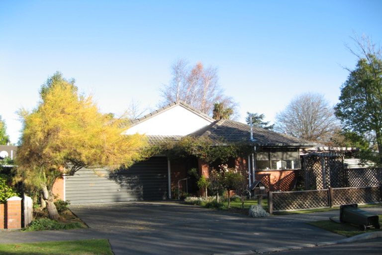 Photo of property in 1/39 Greenock Street, Redwood, Christchurch, 8051