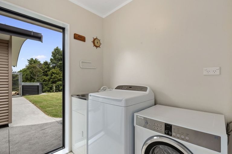 Photo of property in 274 Rapson Road, Kaukapakapa, 0871