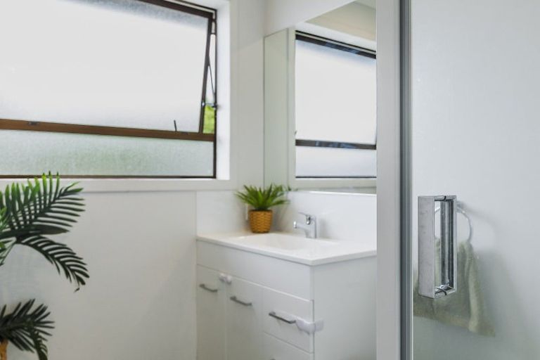 Photo of property in 27 Clarence Cox Crescent, Pirimai, Napier, 4112