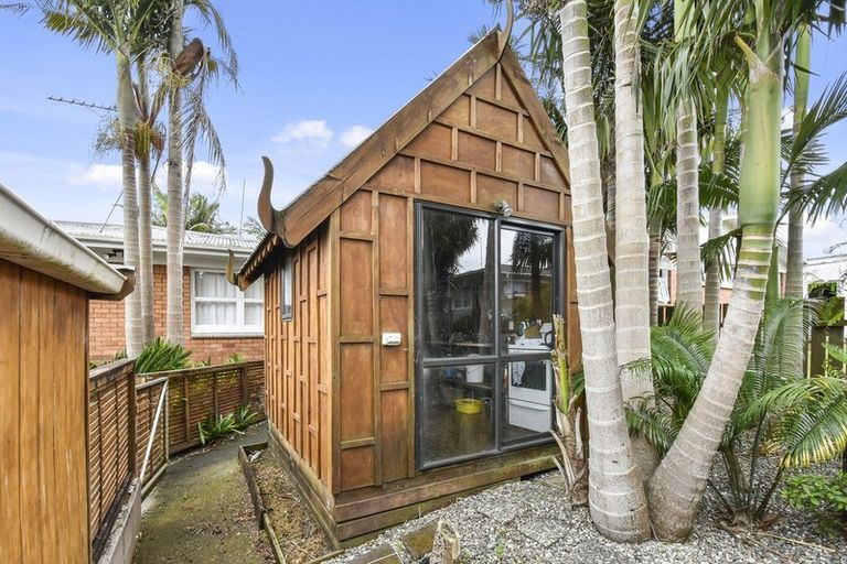 Photo of property in 15 Tomlinson Street, Hillpark, Auckland, 2102