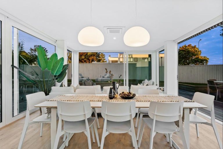 Photo of property in 16 Ida Way, Omaha, 0986