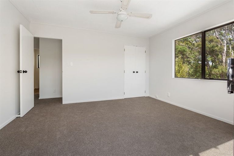Photo of property in 79 Yorke Road, Haruru, 0204