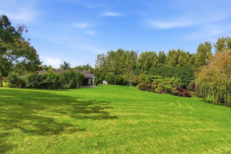 Photo of property in 17 Terry Smyth Drive, Kumeu, 0892