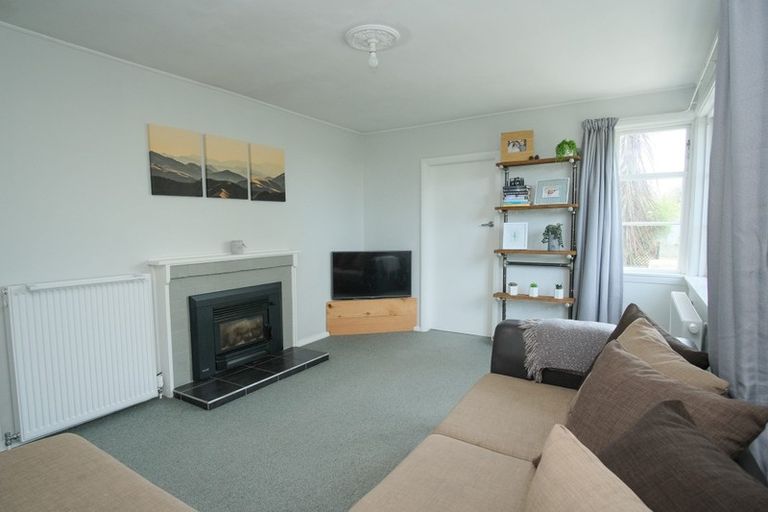 Photo of property in 11 Glynne Crescent, Spreydon, Christchurch, 8024