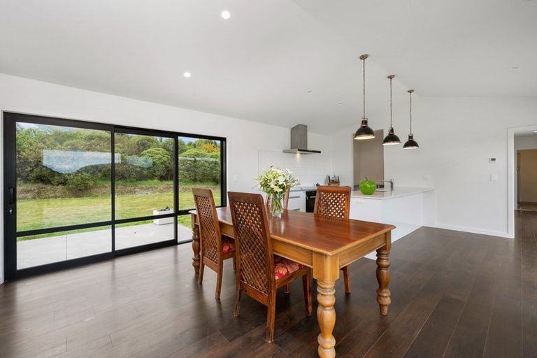 Photo of property in 42 Lacebark Drive, Kinloch, Taupo, 3377