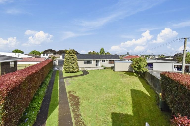 Photo of property in 100 Fitzroy Street, Papatoetoe, Auckland, 2104