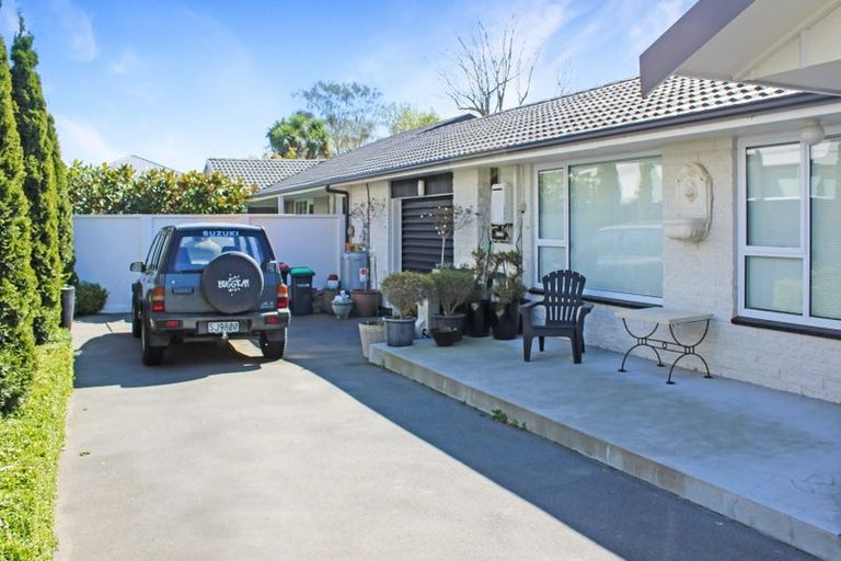 Photo of property in 61 Glandovey Road, Fendalton, Christchurch, 8052