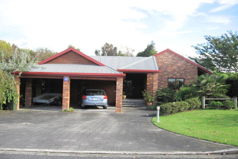 Photo of property in 32 Hillcrest Street, Tirau, 3410