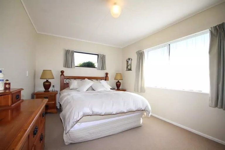 Photo of property in 16 Bens Place, Springvale, Whanganui, 4501