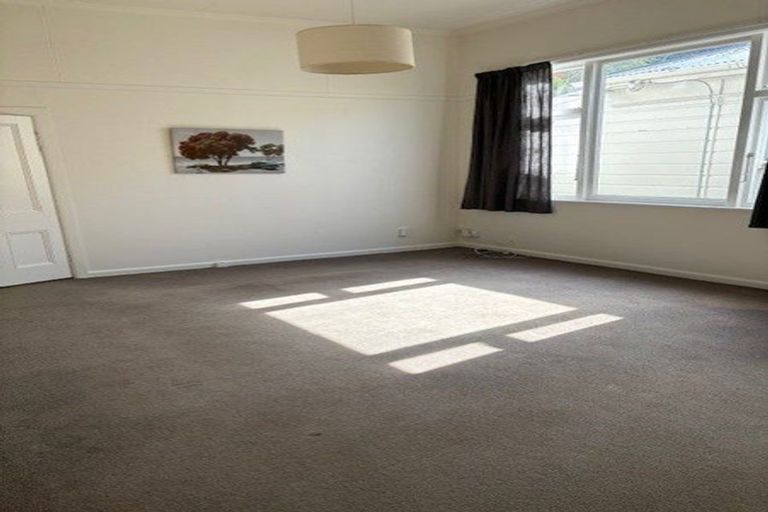 Photo of property in 211 Grant Road, Thorndon, Wellington, 6011