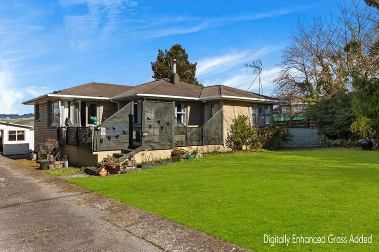 Photo of property in 32 Leslie Avenue, Western Heights, Rotorua, 3015