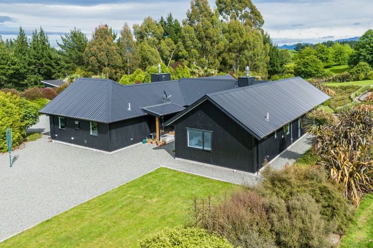 Photo of property in 7 Gale Cutting Road, Geraldine, 7991