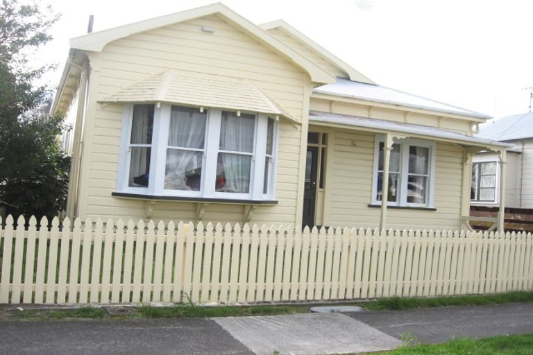 Photo of property in 23 Hereford Street, West End, Palmerston North, 4410