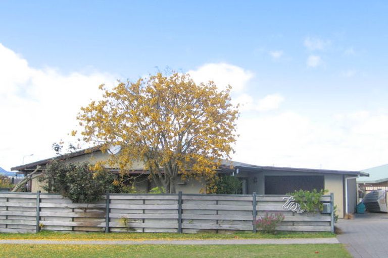 Photo of property in 2 Olive Avenue, Nukuhau, Taupo, 3330