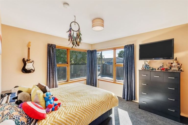 Photo of property in 9 Ariel Place, Aranui, Christchurch, 8061