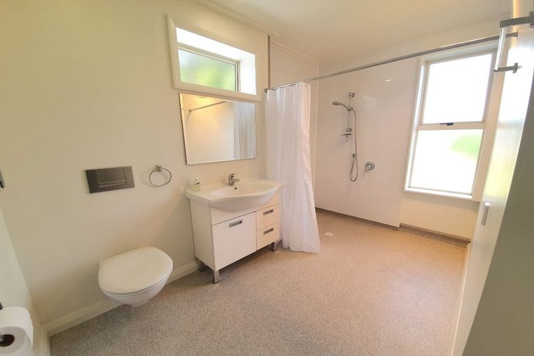 Photo of property in 184 Fitzherbert Avenue, West End, Palmerston North, 4410