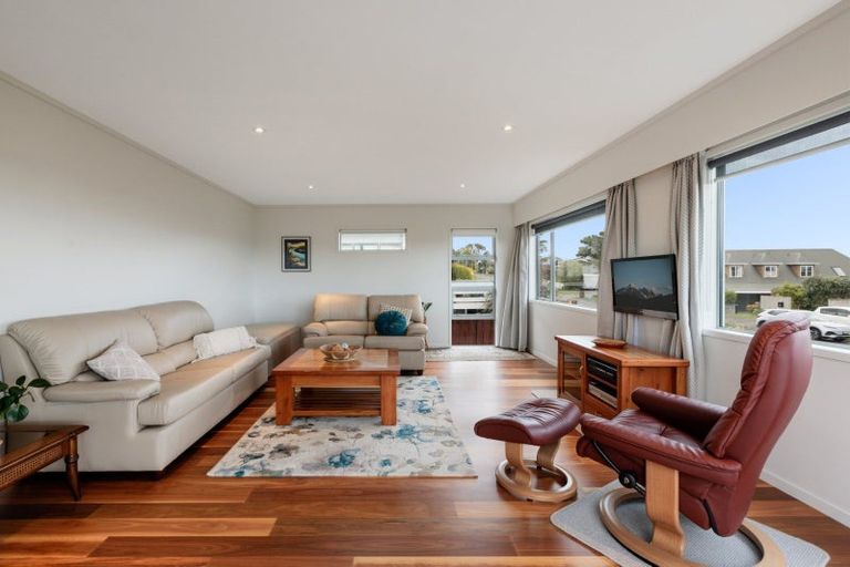 Photo of property in 32 Forrester Drive, Welcome Bay, Tauranga, 3112