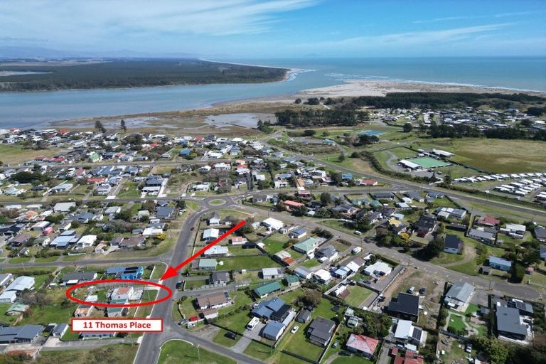 Photo of property in 11 Thomas Place, Foxton Beach, Foxton, 4815
