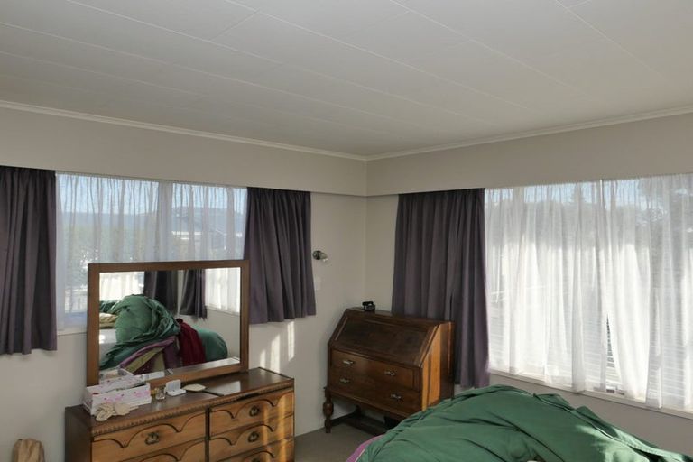 Photo of property in 4 Myrtle Lane, Raumati Beach, Paraparaumu, 5032