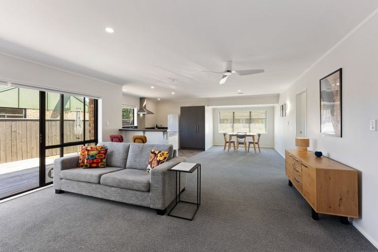 Photo of property in 51b Tutanekai Street, Paraparaumu, 5032