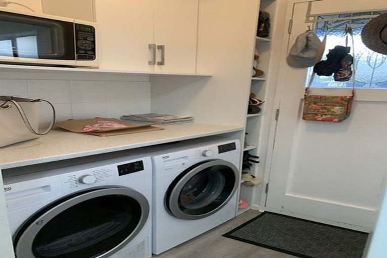 Photo of property in 4 Mchattie Lane, Clouston Park, Upper Hutt, 5018