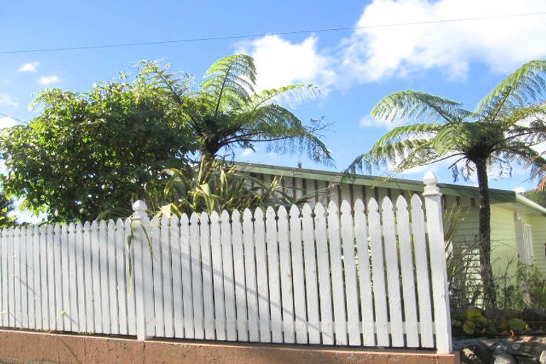 Photo of property in 7 Williamson Way, Karori, Wellington, 6012