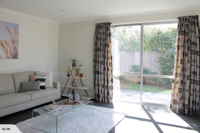 Photo of property in 73b Somerfield Street, Somerfield, Christchurch, 8024