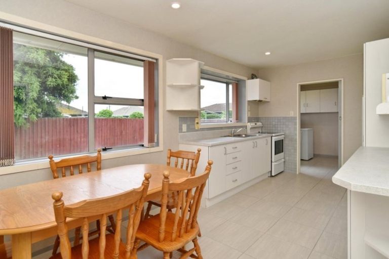 Photo of property in 93 Oakhampton Street, Hornby, Christchurch, 8042
