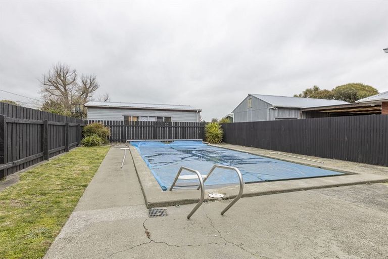 Photo of property in 137 Monrad Street, Highbury, Palmerston North, 4412