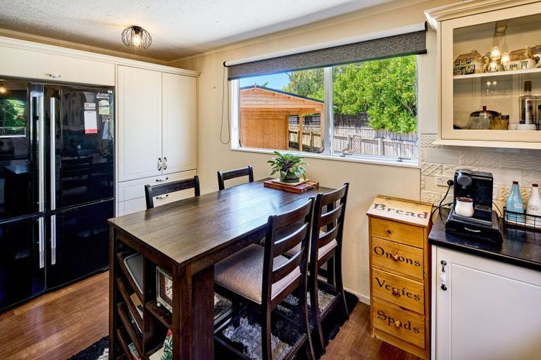 Photo of property in 33 Maclaren Street, Maymorn, Upper Hutt, 5018